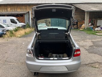ŠKODA SUPERB II 2.0Tdi 103Kw Dsg 2012 - 6