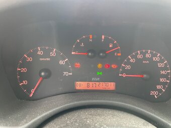 Fiat Punto 1.2 16 V 59 Kw - 6