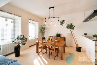 Prodej, rodinný dům, komerční prostory, Trhové Sviny, okr. Č - 6