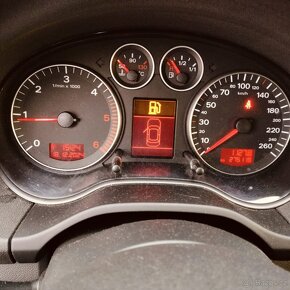Audi A3 2.0 TDI Sportback DPF Navi - 6