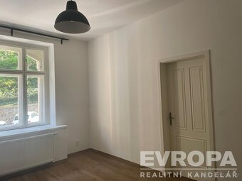 Pronájem bytu 2kk v centru Prahy - Vinohrady u Riegrových sa - 6