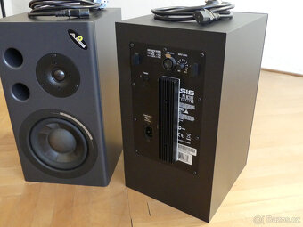 Aktivní studiové monitory + audio kabely - 6