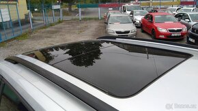 VOLKSWAGEN Sharan 2,0TDI Comfortline Panorama - 6
