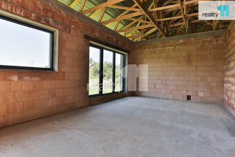 Prodej hrubé stavby Bungalov 5+kk 246 m2, Pozemek 1790 m2, B - 6