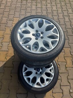 Litá kola 17” Ford s letními pneumatikami - 6