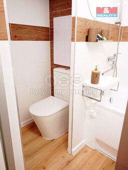 Pronájem bytu 2+1, 61 m², Chomutov, ul. Dřínovská - 6