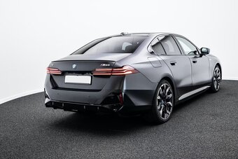 BMW i5 M60 - 6