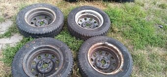 Dvě sady pneumatik s disky - 6