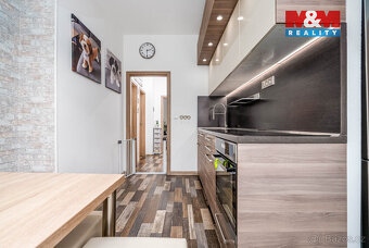 Prodej bytu 3+1, 77 m², Praha, ul. Čeljabinská - 6
