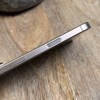 Apple Iphone 16 Pro 256GB - 6