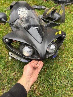 Sada plastu i s nadrzi na Yamaha R1 09-11 - 6