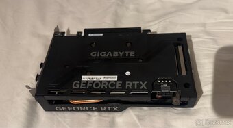 Nvidia RTX 4060 (Gigabyte Windforce OC) 8gb. - 6