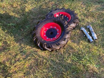 Kultivátor s pomocnými koly - 6