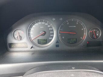 Volvo V70 2.4D 120kw D5 manuál bez DPF - 6