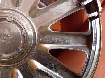 Okrasné chromové poklice - 6