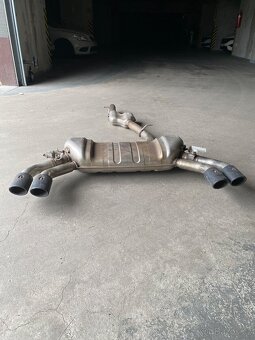 výfuk cupra formentor - 6