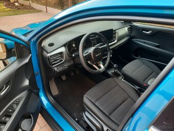 Kia stonic 1,2i r.v 11/ 2023 naj14t benzín - 6