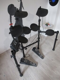 Elektrické bicí MEDELI DD401 - 6