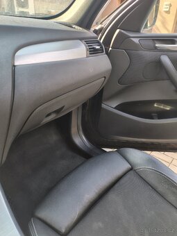 BMW - 6
