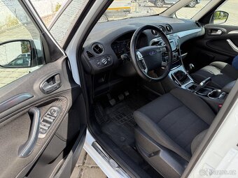 Ford Galaxy 2,0Tdci 103kW r.v.2013 7míst Serviska - 6