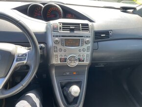 Toyota Verso Life 2.0 DIESEL, 7 místní - 6