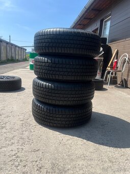 5x112 R16 Q3 215/65R16 nové - 6