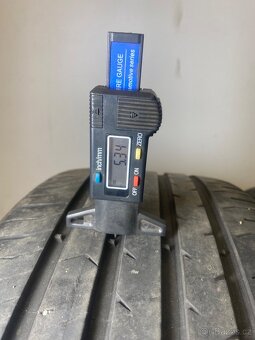 225/60R17 - 6