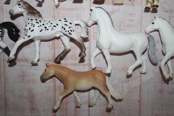 Figurky koní Schleich III - 6