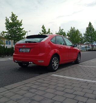 Ford Focus mk 2, 1.6 16V, výměním za veterána - 6