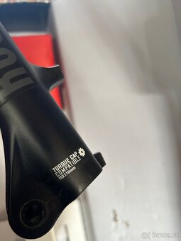 vzduchová vidlice RockShox Recon - 6