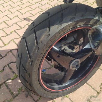 Prodám Triumph 955 i speed - 6