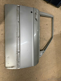 Predni dvere Leve a Prave BMW 5 E28 pekny stav - 6