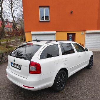 Škoda Octavia combi 1.6 TDI 77kw, poctivých 246tkm, rok 2011 - 6
