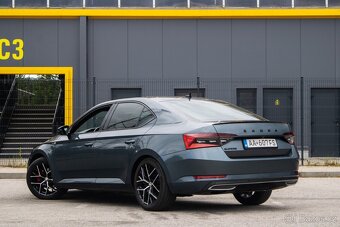 Škoda Superb 2.0 TDI SCR Sportline DSG - 6