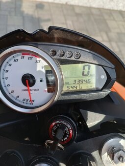 kawasaki Z1000 - 6