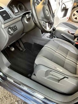 VW Touran 1.6 tdi, MATCH - 6