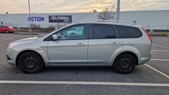 Ford Focus II Trend Plus kombi 1.6 Duratec Ti-VCT, 85kW 2010 - 6