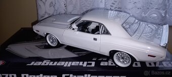 1:18 dodge challenger kowalski od amc - 6