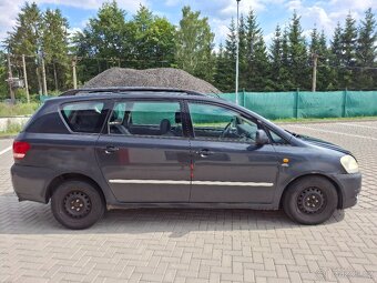 Toyota Avensis Verso 2.0 D-4D - 6