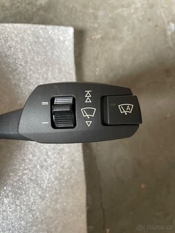BMW E90 2009 - 6