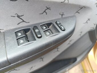 Prodám veškeré díly z vozu Škoda Fabia 1.4 16V AUA - 6