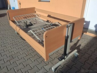 Elektricky zdravotní polohovací postel - 6