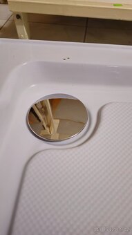 zánovní sprchová vanička - 6