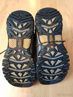 KEEN TARGHEE III MID WP M black olive/golden brown - 6