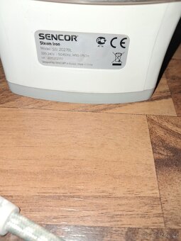 Napařovací žehlička Sencor - 6
