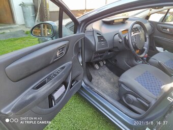 Citroen C4 - 6
