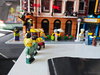 Lego modular set 10297, 10278, 10312 - 6