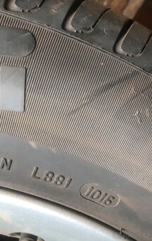 Alu kola Mercedes 5x112 r17 7j et56 pneu 225/55/17 - 6