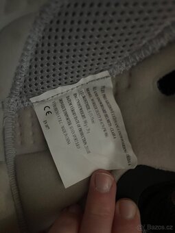 Lyžařská helma vel. 53-55 cm - 6