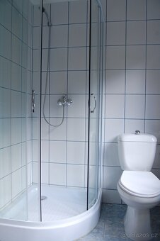 Pronájem velké garsonky v Nové Pace - 6